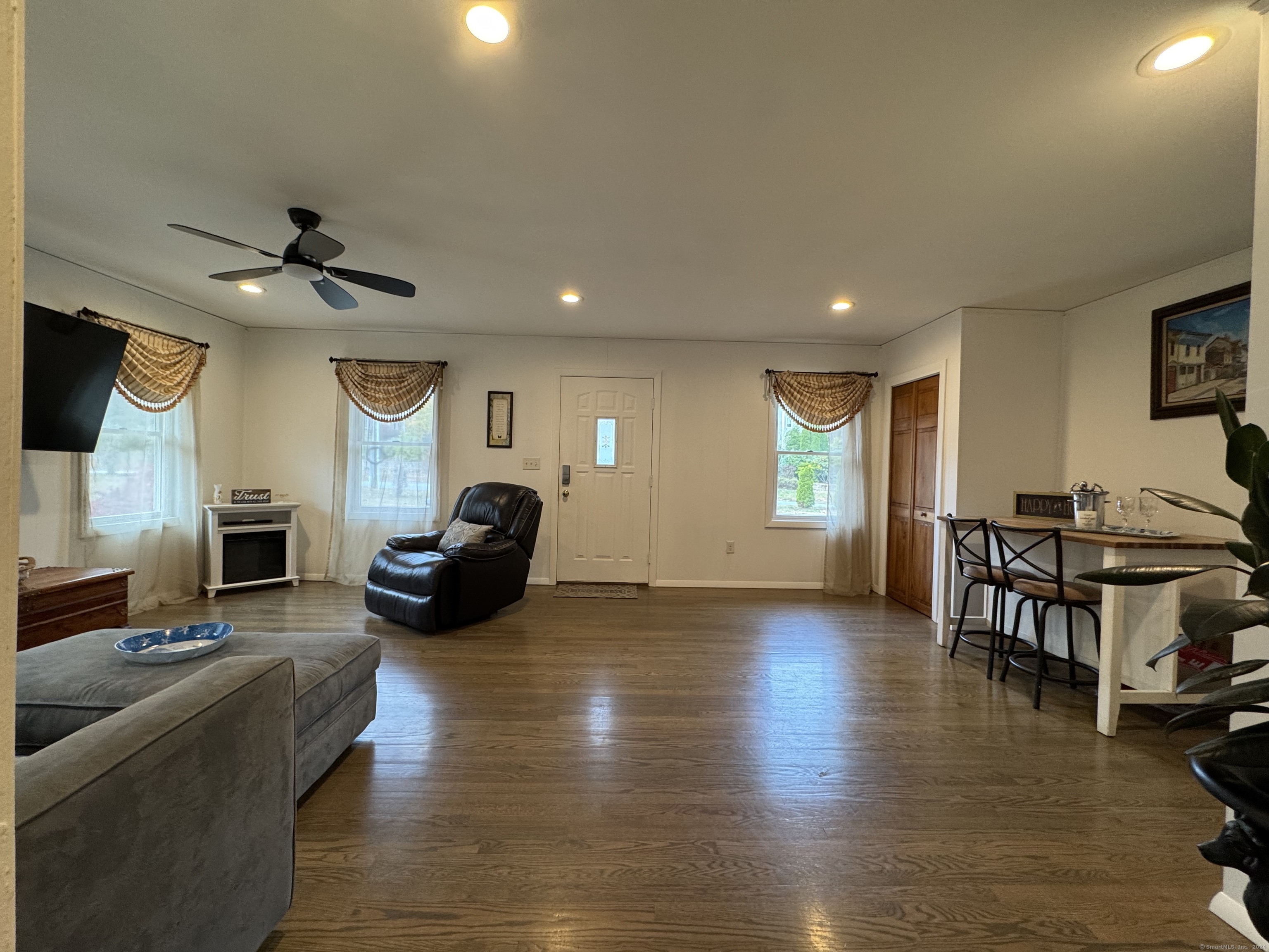 61 Mostowy Road, East Lyme, Connecticut image 7