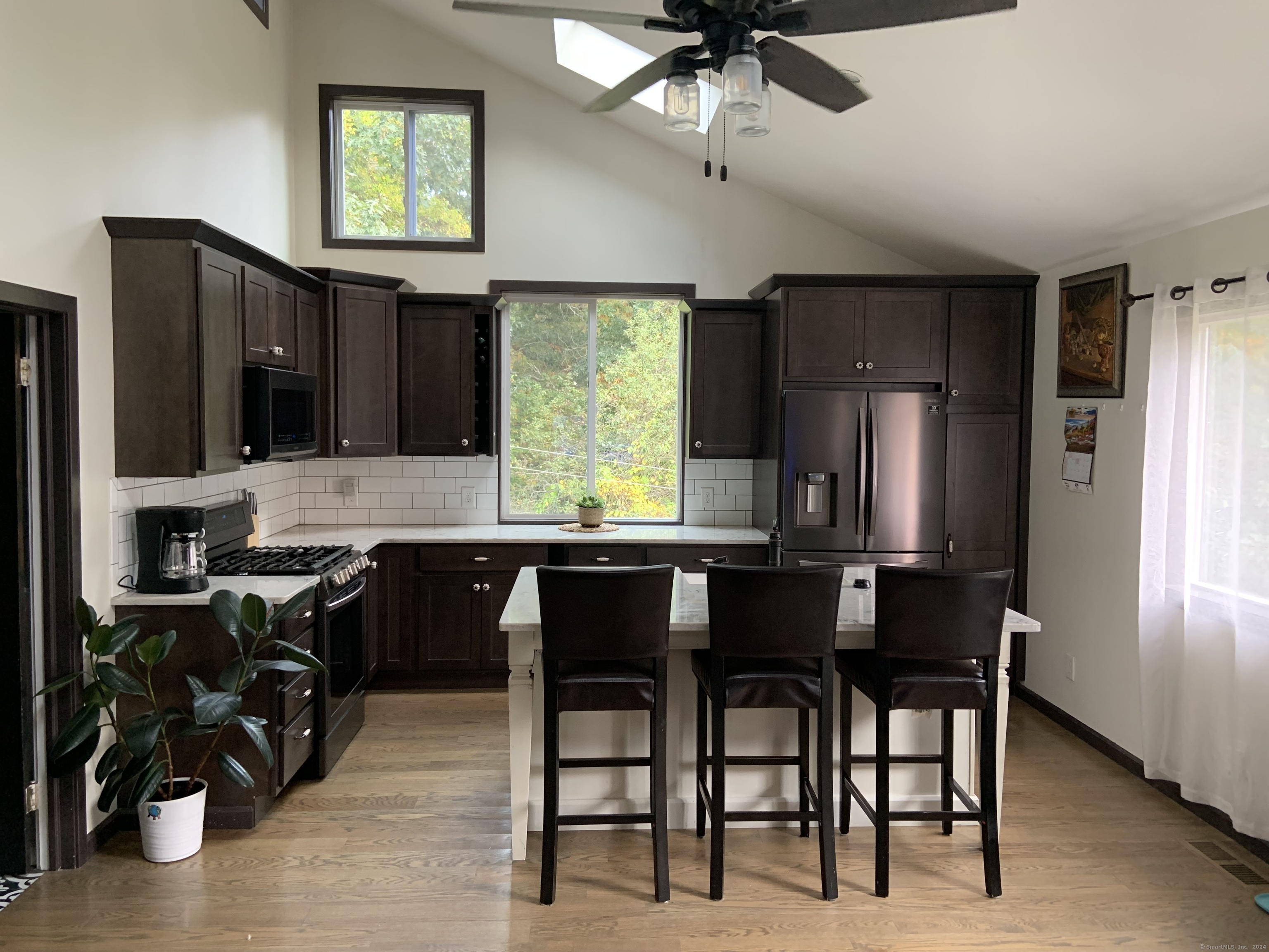 61 Mostowy Road, East Lyme, Connecticut image 3