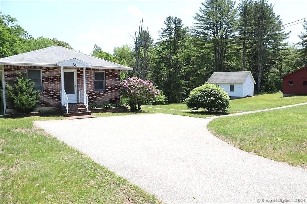 61 Mostowy Road, East Lyme, Connecticut image 2