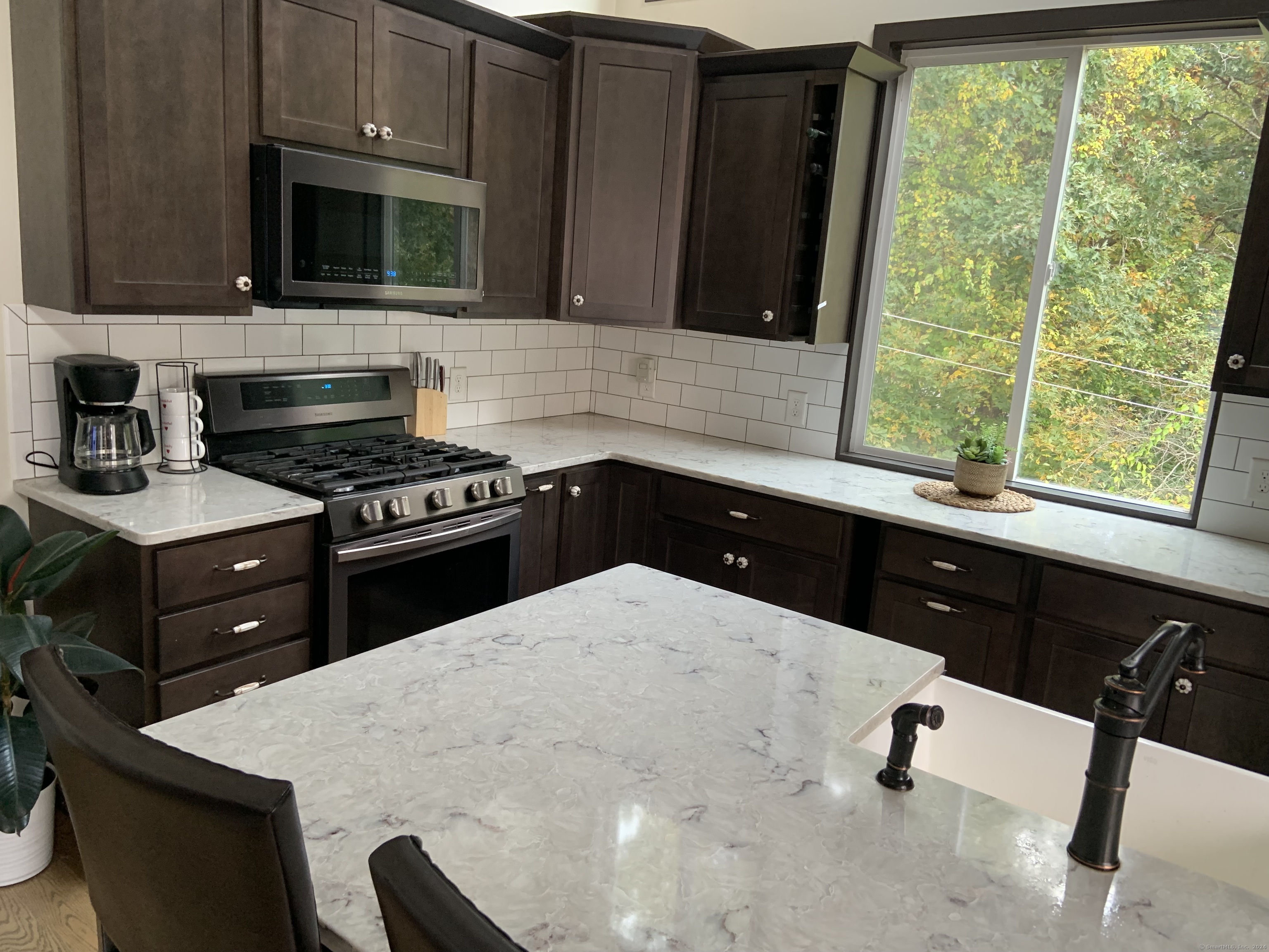 61 Mostowy Road, East Lyme, Connecticut image 4