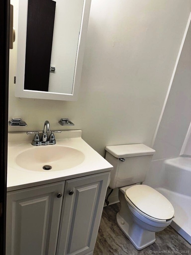 68 Sharon Road #APT 4, Waterbury, Connecticut image 10