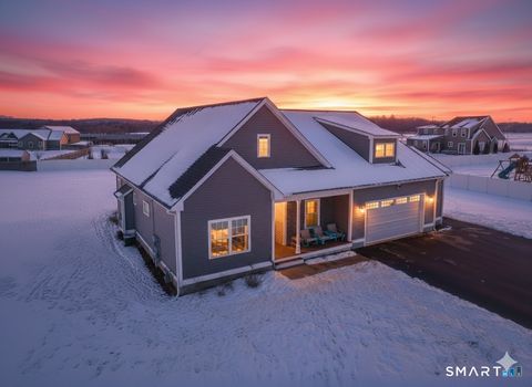 Photo of 4 Jessie Lane, East Windsor, CT 06016 (MLS # 24150911)