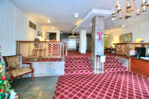 Tiny photo for 25 Cartright Street #5D, Bridgeport, CT 06604 (MLS # 24128228)