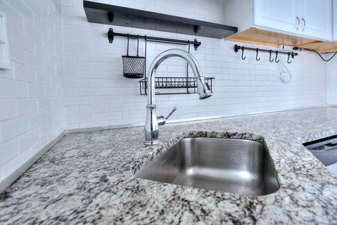 Tiny photo for 25 Cartright Street #5D, Bridgeport, CT 06604 (MLS # 24128228)