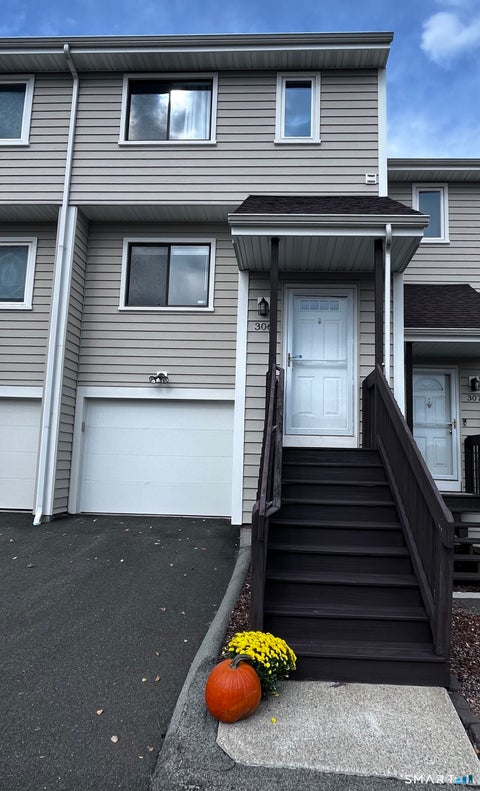 Photo of 306 Monticello Drive, Branford, CT 06405 (MLS # 24215119)