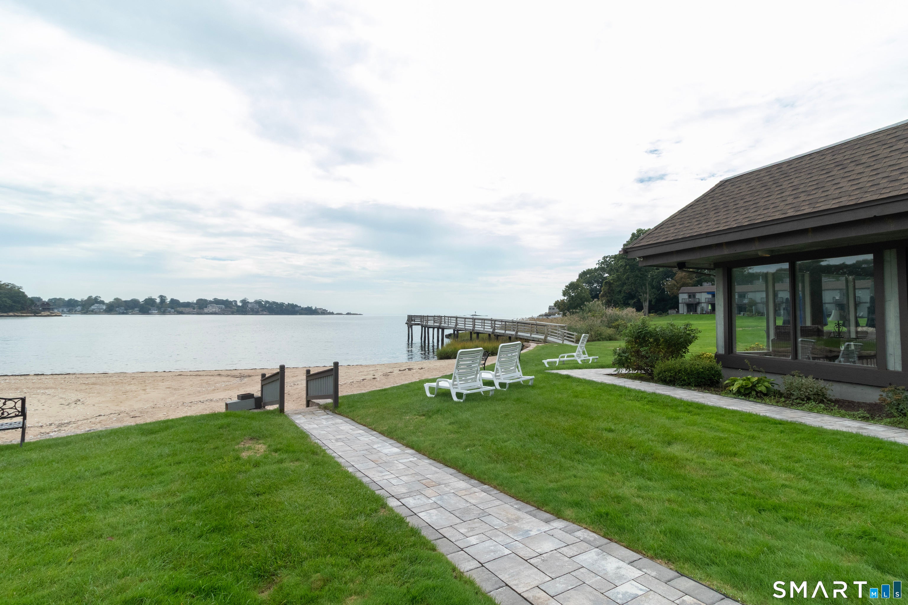 34 Harbour Village E