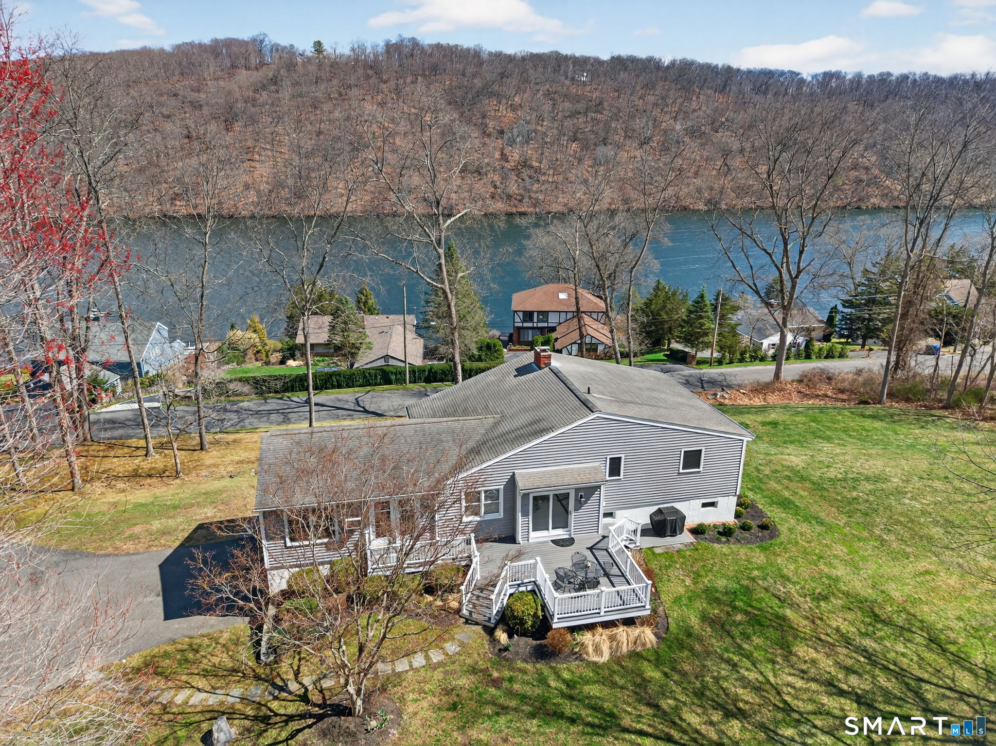 21 Lillinonah Drive