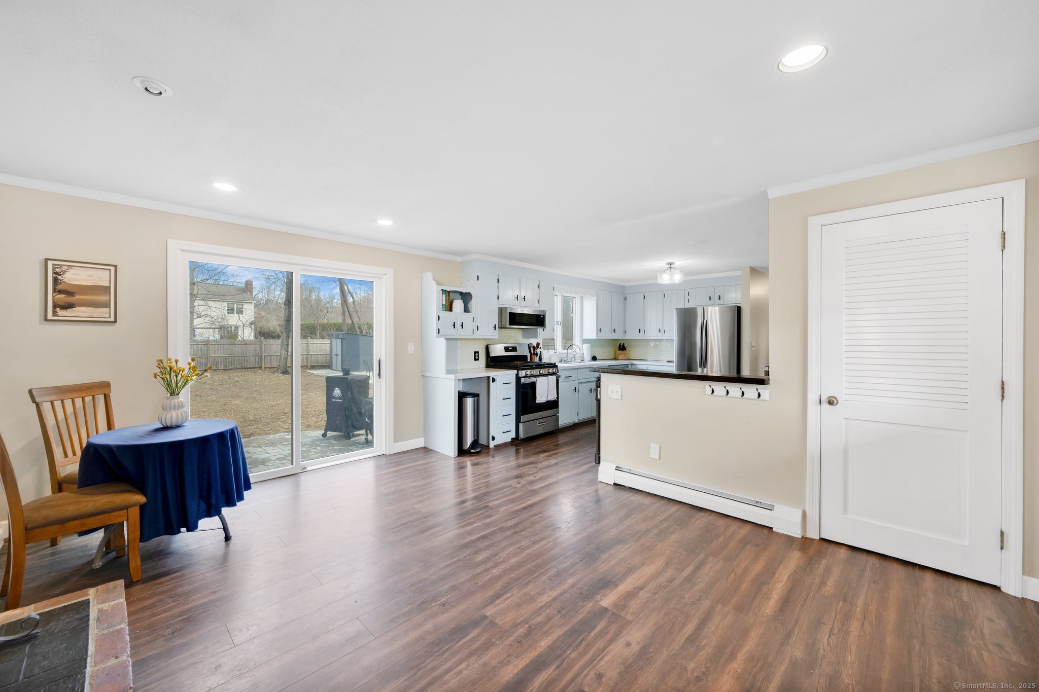67 Redden Road, West Springfield, Massachusetts image 5