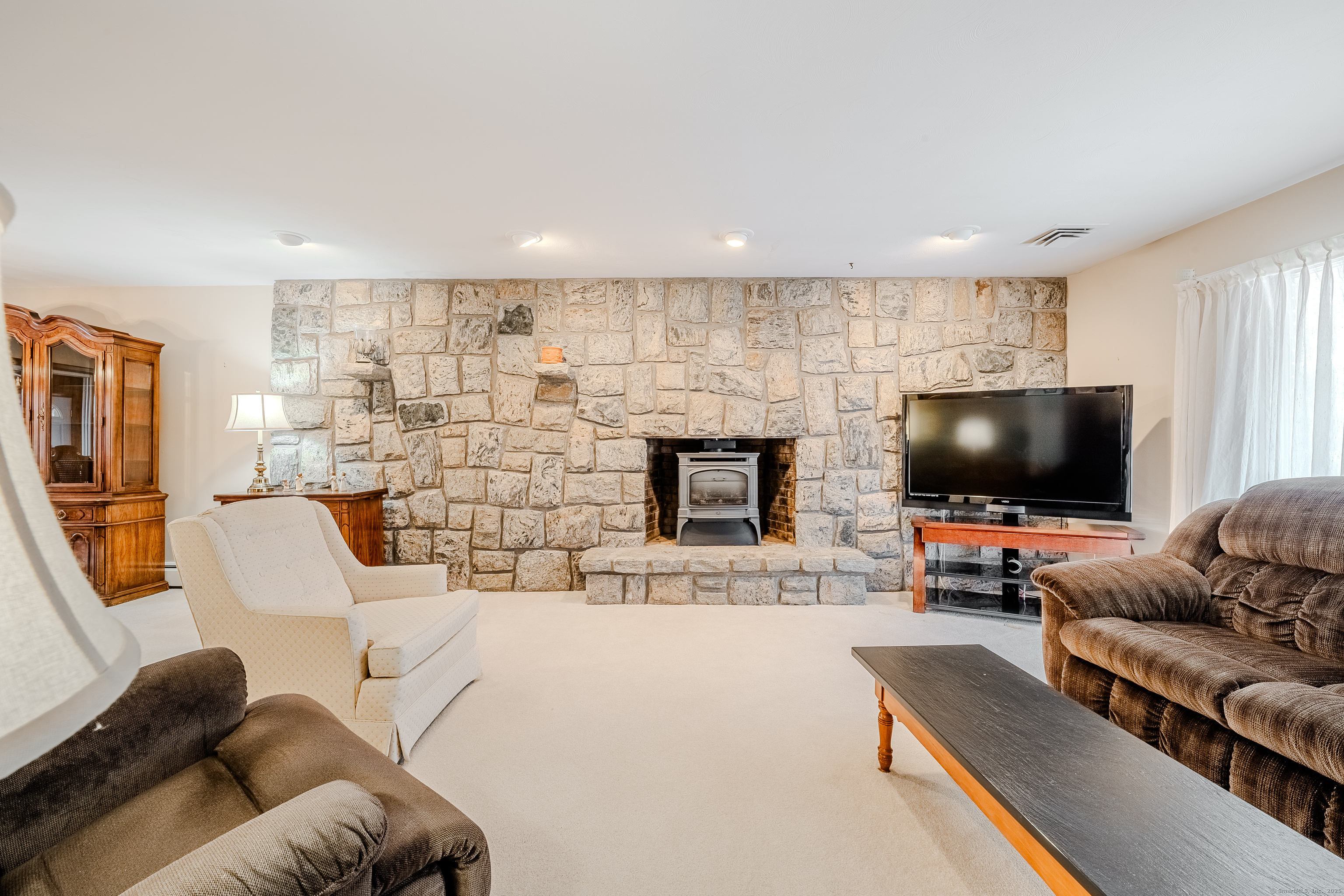 479 Alpom Drive, Orange, Connecticut image 7