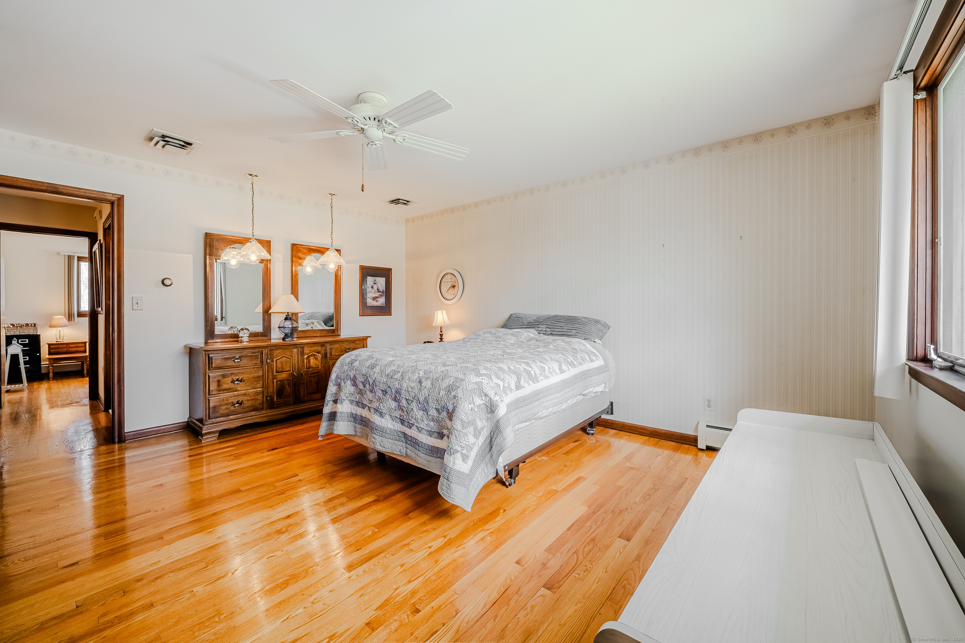 479 Alpom Drive, Orange, Connecticut image 19