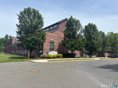 Condo For Rent - 33 Mechanic Street #215<br/> Hartford County, Windsor, CT 06095