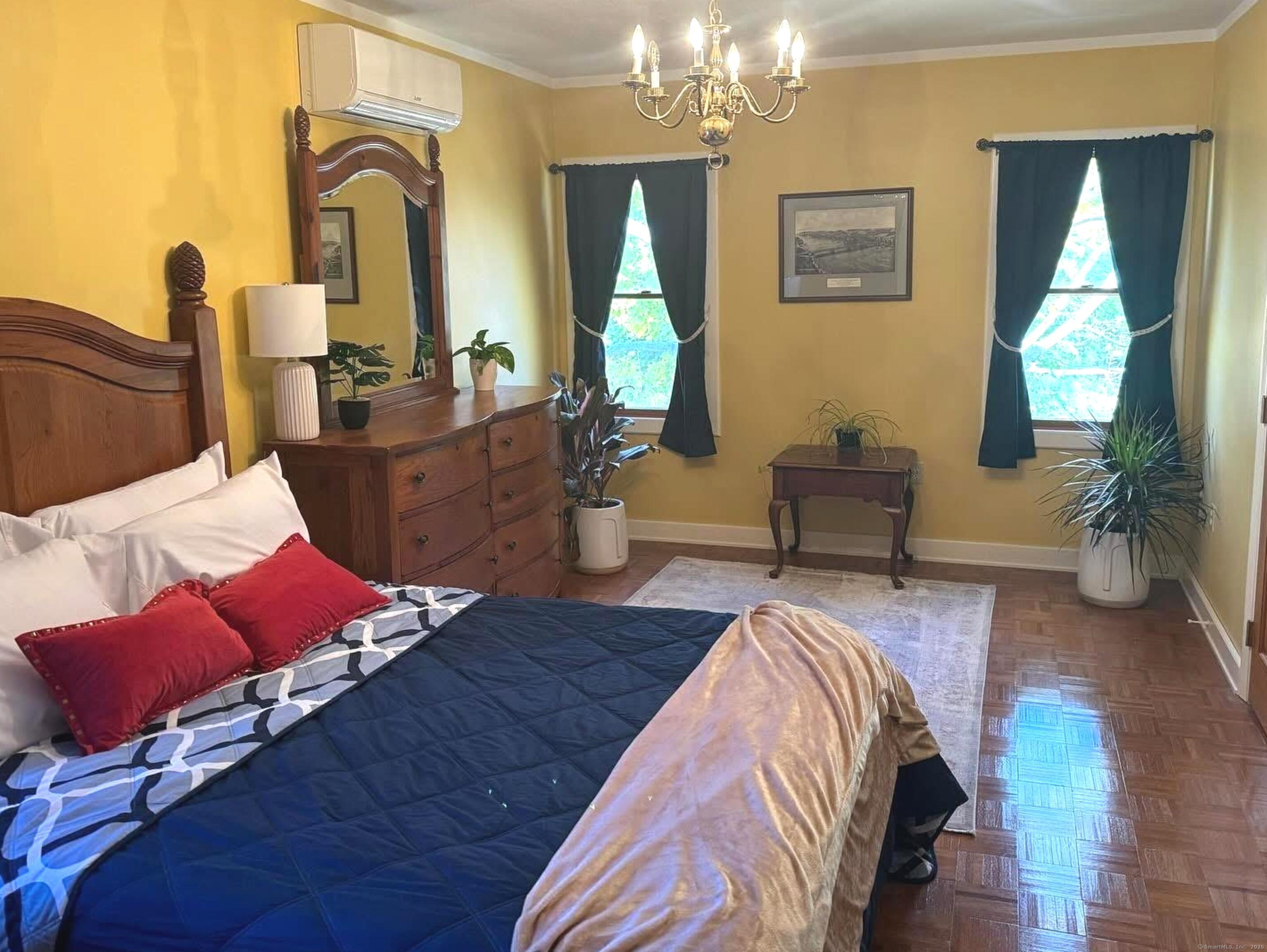95 E Main Street 5