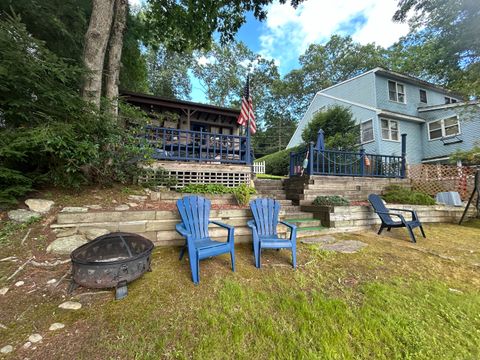 A home in Killingly