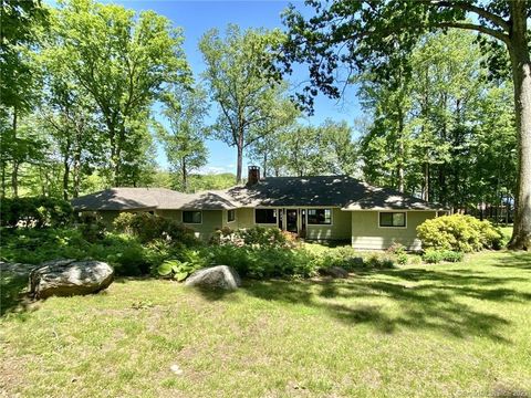 Tiny photo for 321 W Shore Road, Washington, CT 06777 (MLS # 24156926)