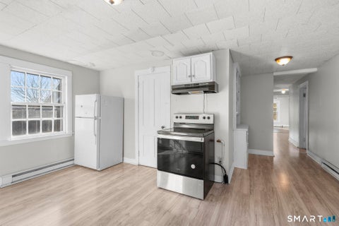 Photo of 79 Maple Street #3rd Flr, New Haven, CT 06511 (MLS # 24213200)