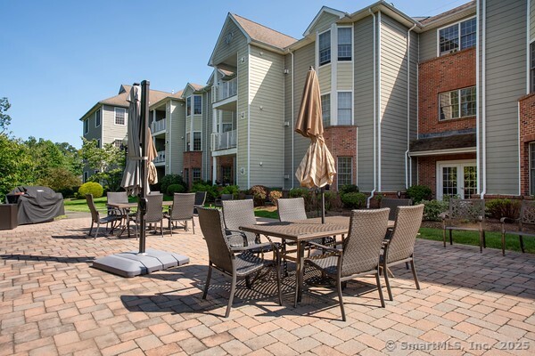 60 Cassandra Boulevard APT 107