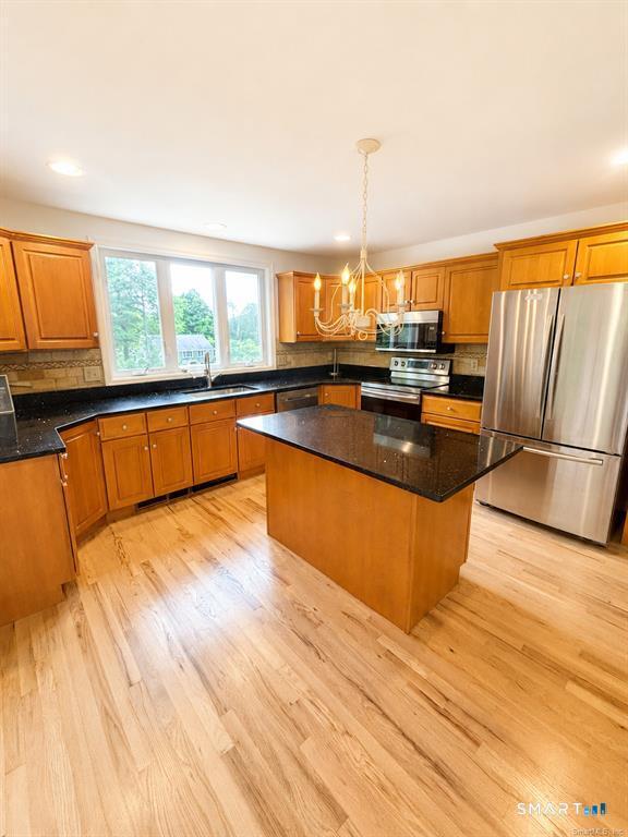 11 Squantz View Drive