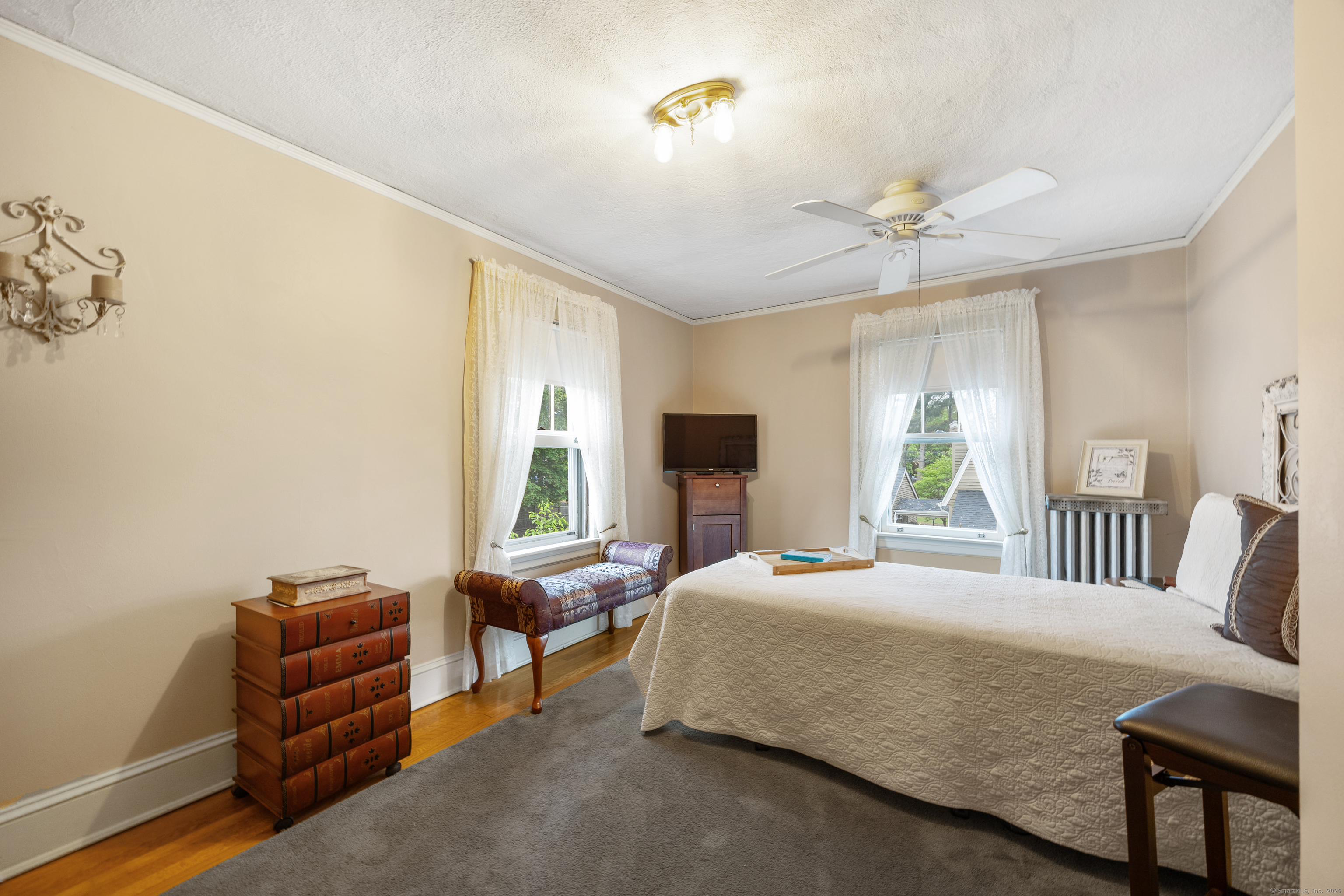 8 Usher Avenue, Plainville, Connecticut image 22