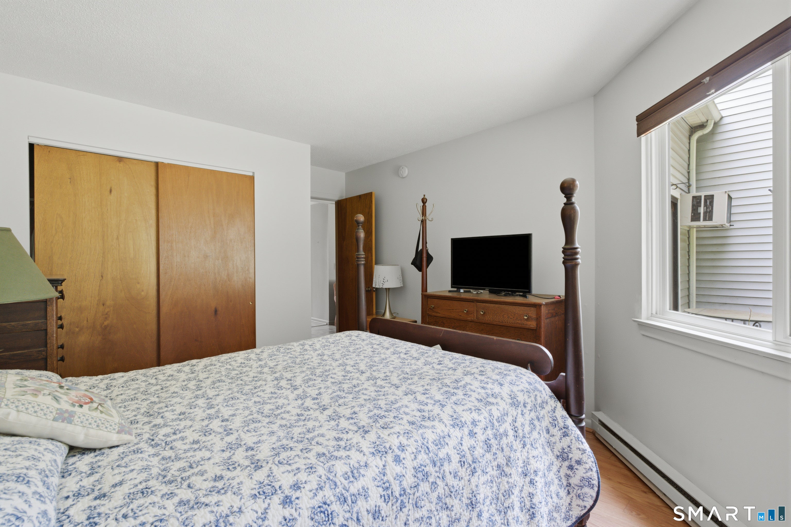 6 Knoll Lane 6