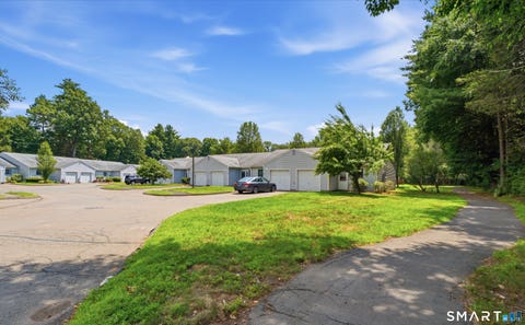 Tiny photo for 6 Knoll Lane #6, Simsbury, CT 06089 (MLS # 24192102)