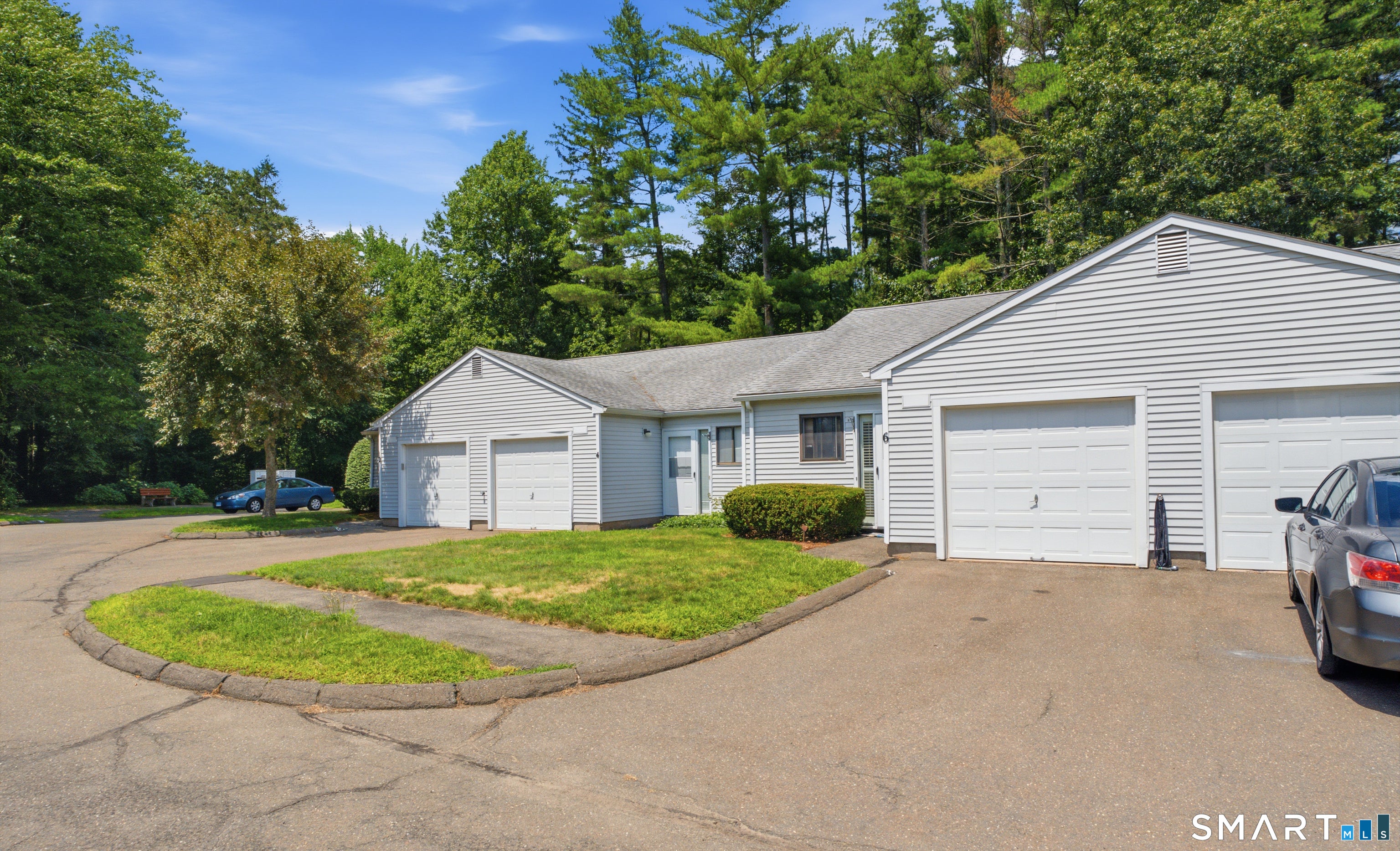 6 Knoll Lane 6