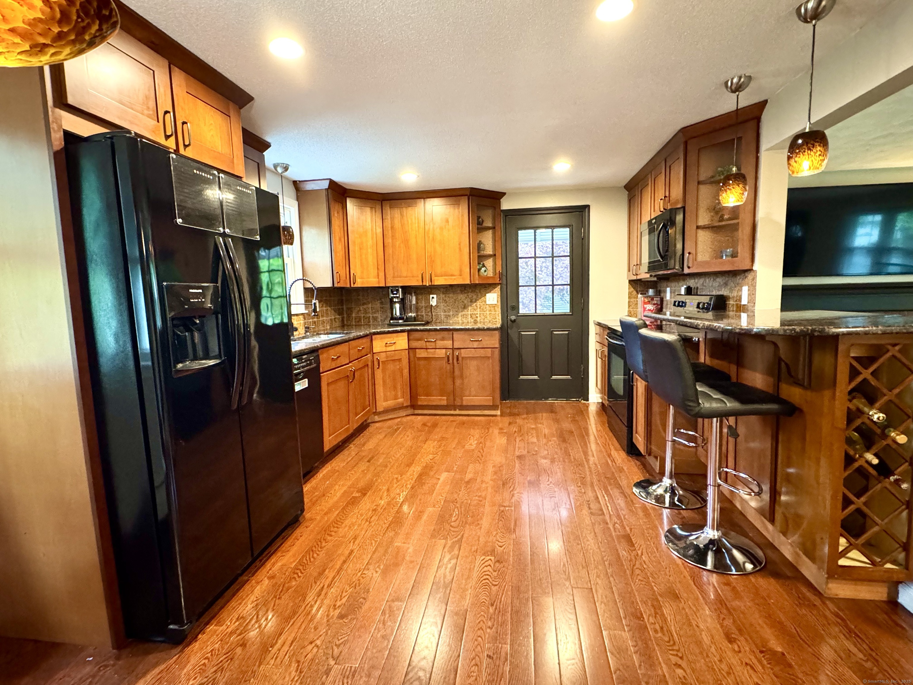 13 Lancer Drive, Enfield, Connecticut image 9