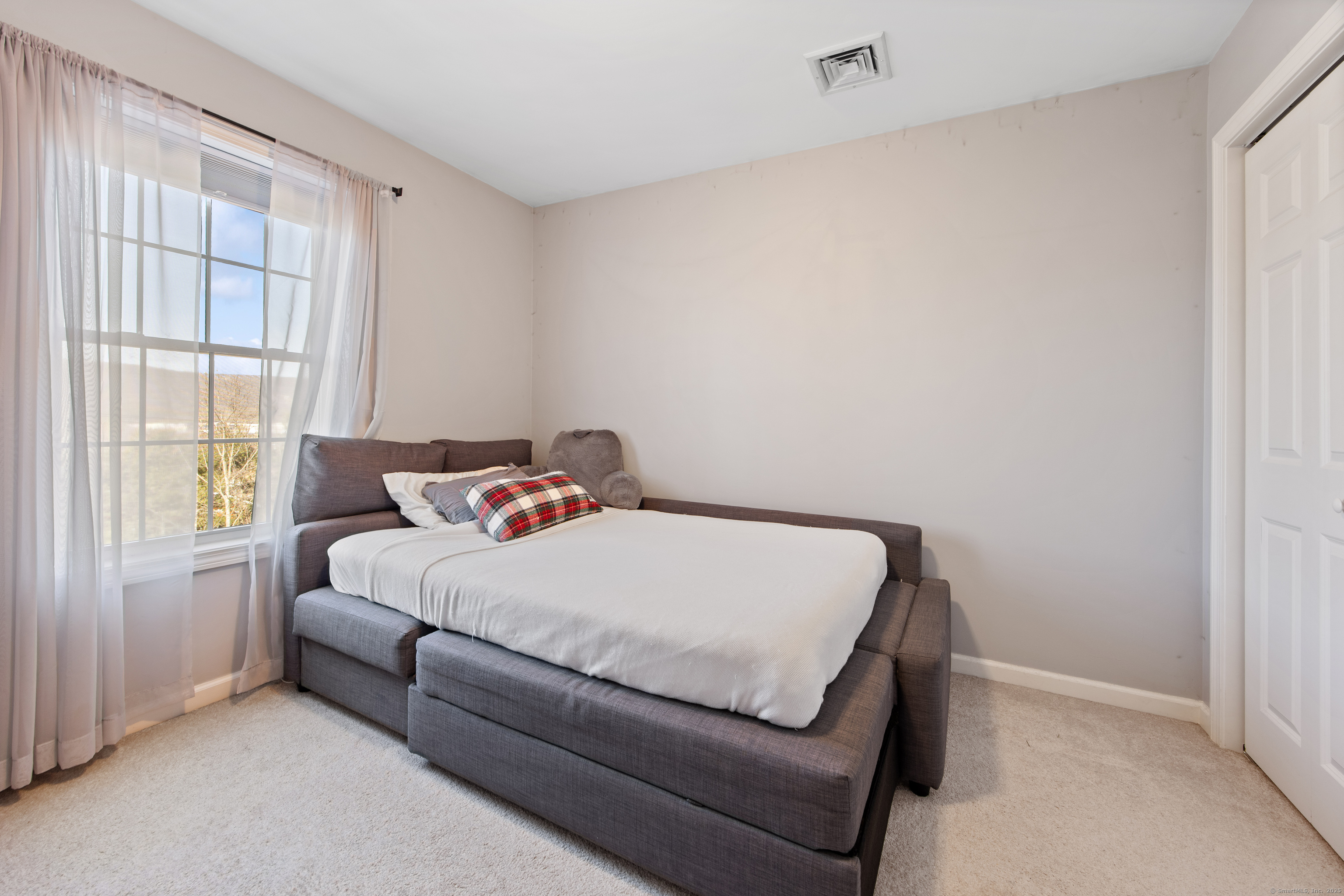 74 Cortland Way #74, Southington, Connecticut image 24