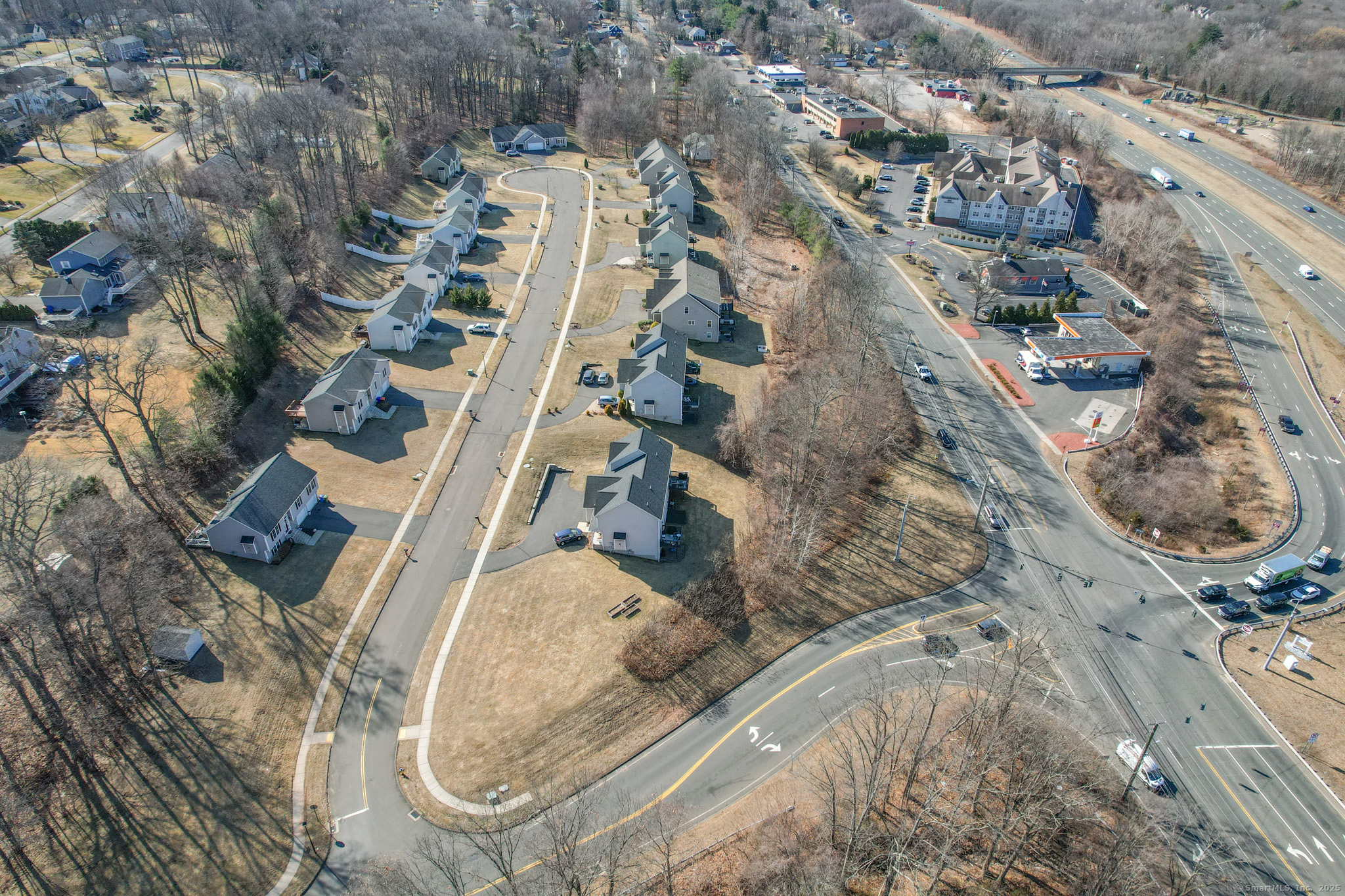 74 Cortland Way #74, Southington, Connecticut image 4
