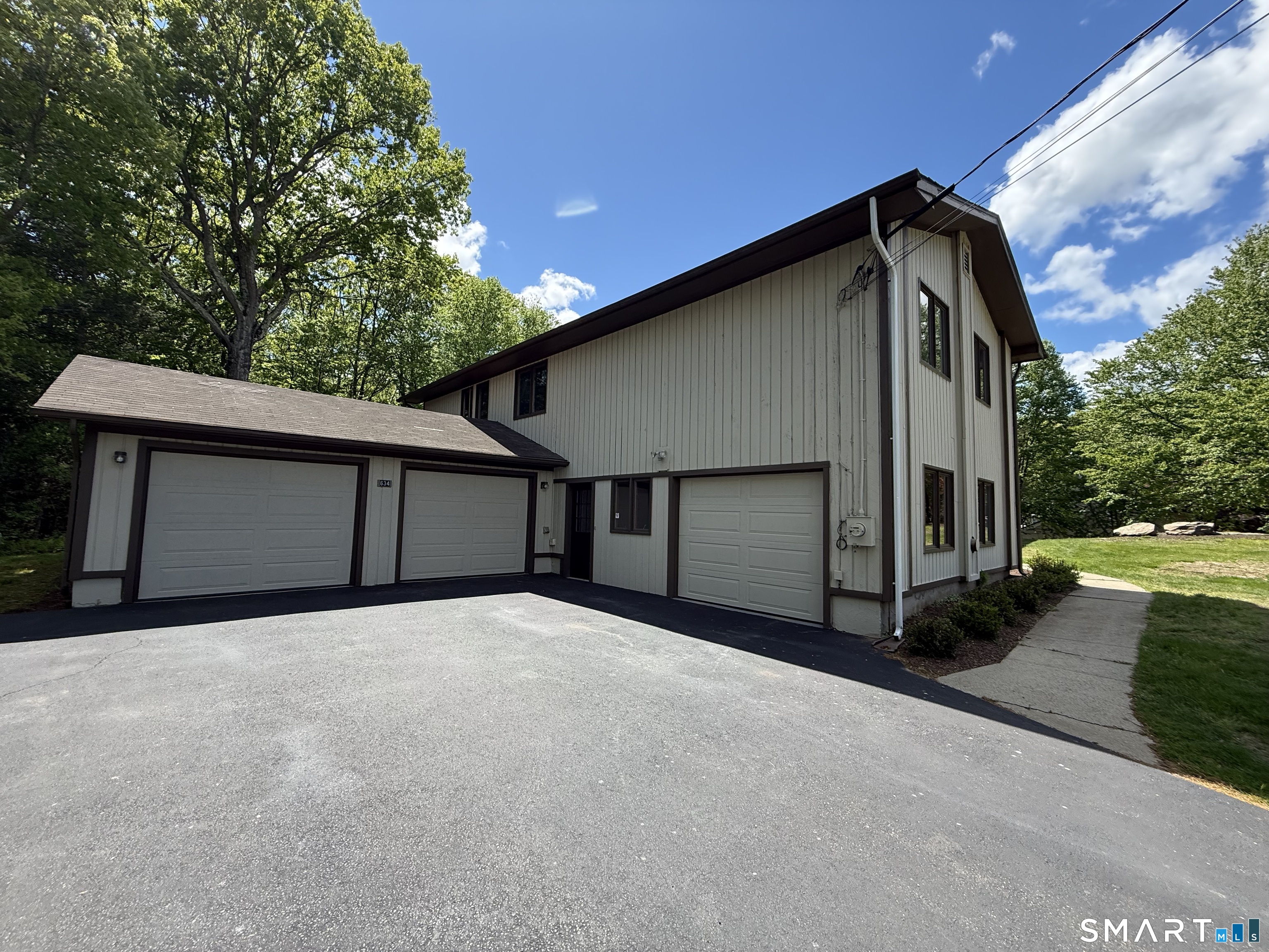 634 Aspen Lane