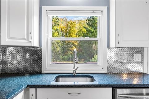 Tiny photo for 9 Sleepy Hollow Road, East Lyme, CT 06357 (MLS # 24133750)