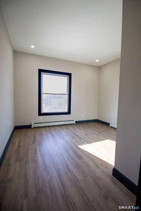 Tiny photo for 133 North Street #2, Seymour, CT 06483 (MLS # 24151017)