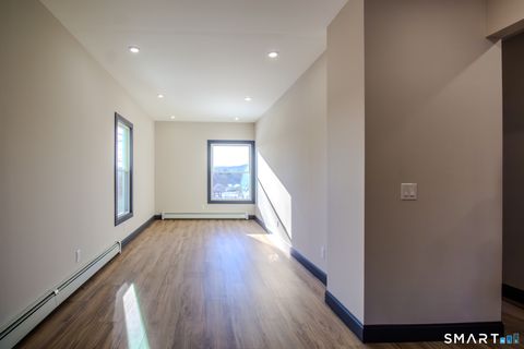 Tiny photo for 133 North Street #2, Seymour, CT 06483 (MLS # 24151017)