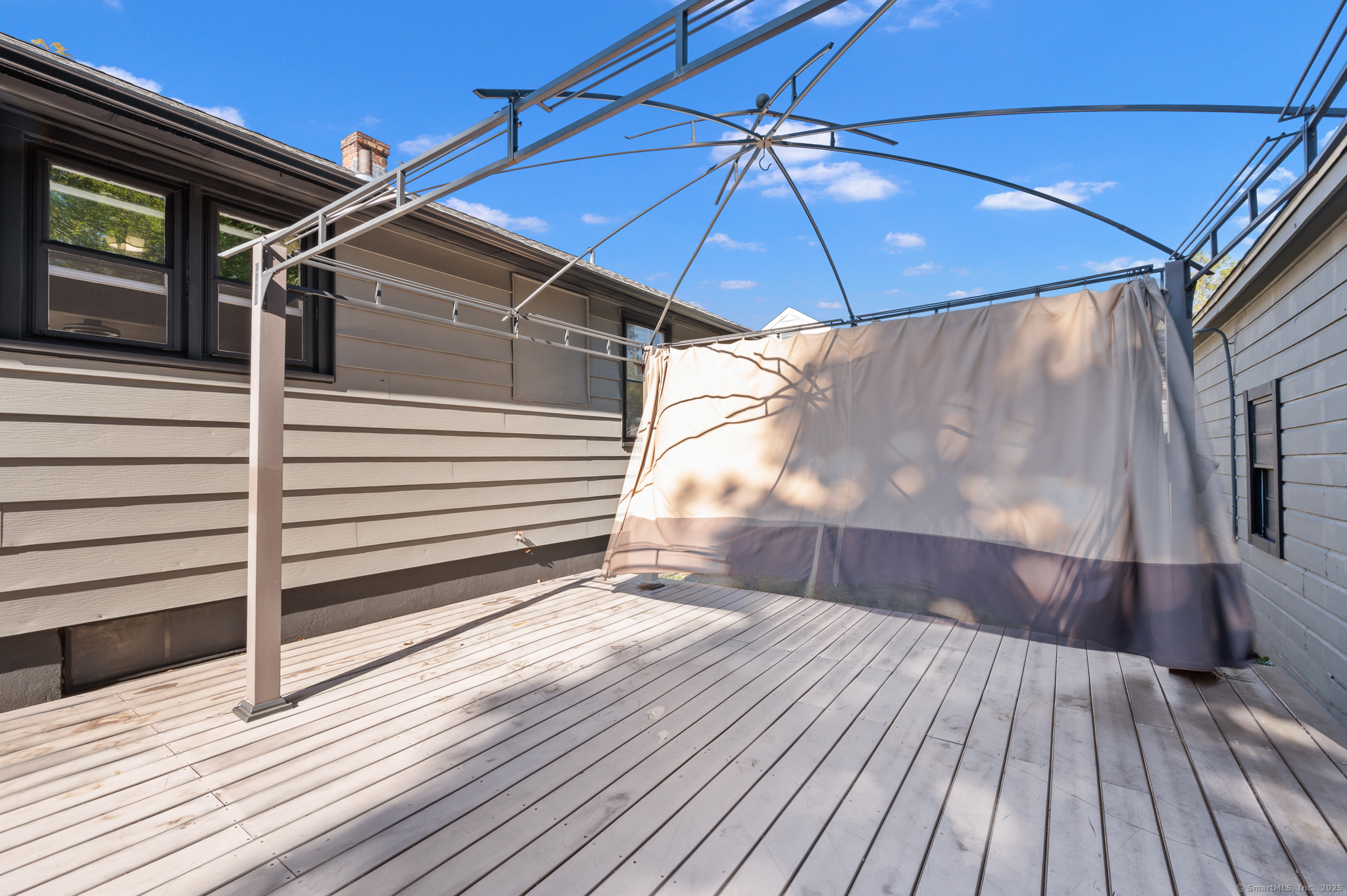 Naugatuck, Connecticut 06770, United States, 2 Bedrooms Bedrooms, ,1 BathroomBathrooms,Residential,Coming Soon,220576