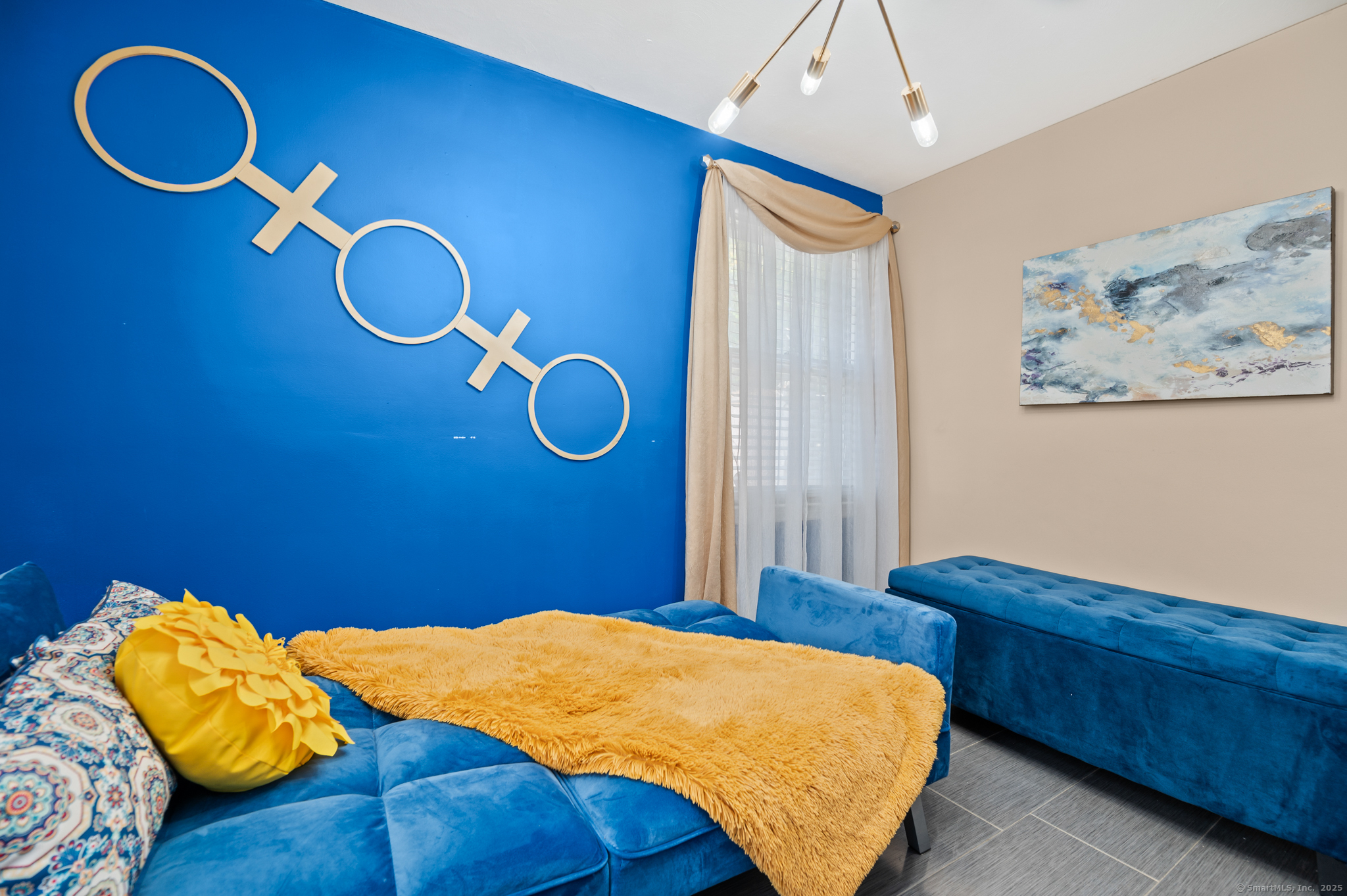 Naugatuck, Connecticut 06770, United States, 2 Bedrooms Bedrooms, ,1 BathroomBathrooms,Residential,Coming Soon,220576