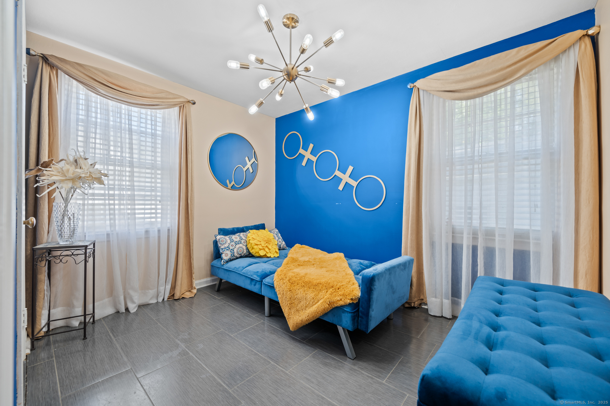 Naugatuck, Connecticut 06770, United States, 2 Bedrooms Bedrooms, ,1 BathroomBathrooms,Residential,Coming Soon,220576