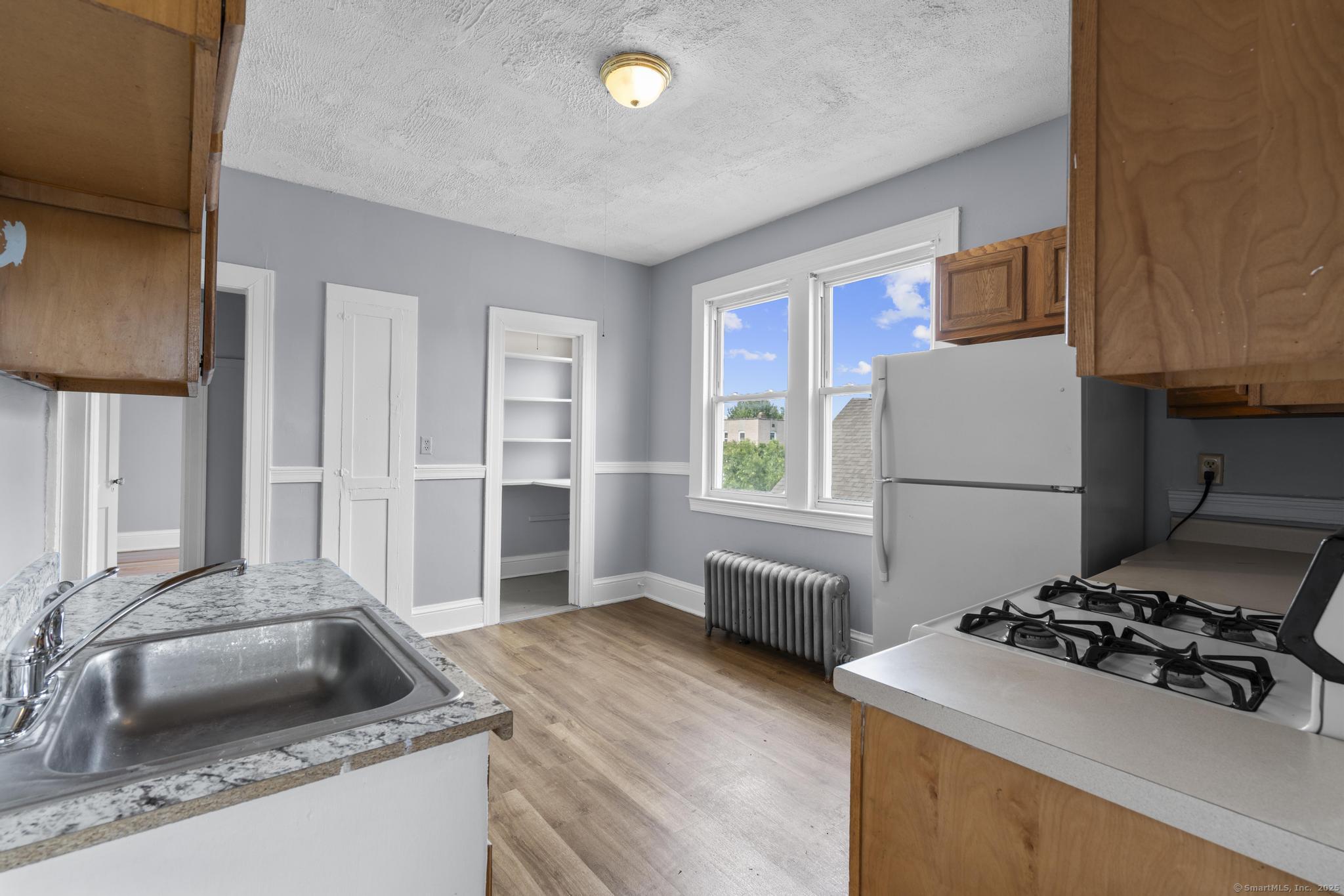 Hartford, Connecticut 06183, United States, 1 Bedroom Bedrooms, ,1 BathroomBathrooms,Residential,Active,144475