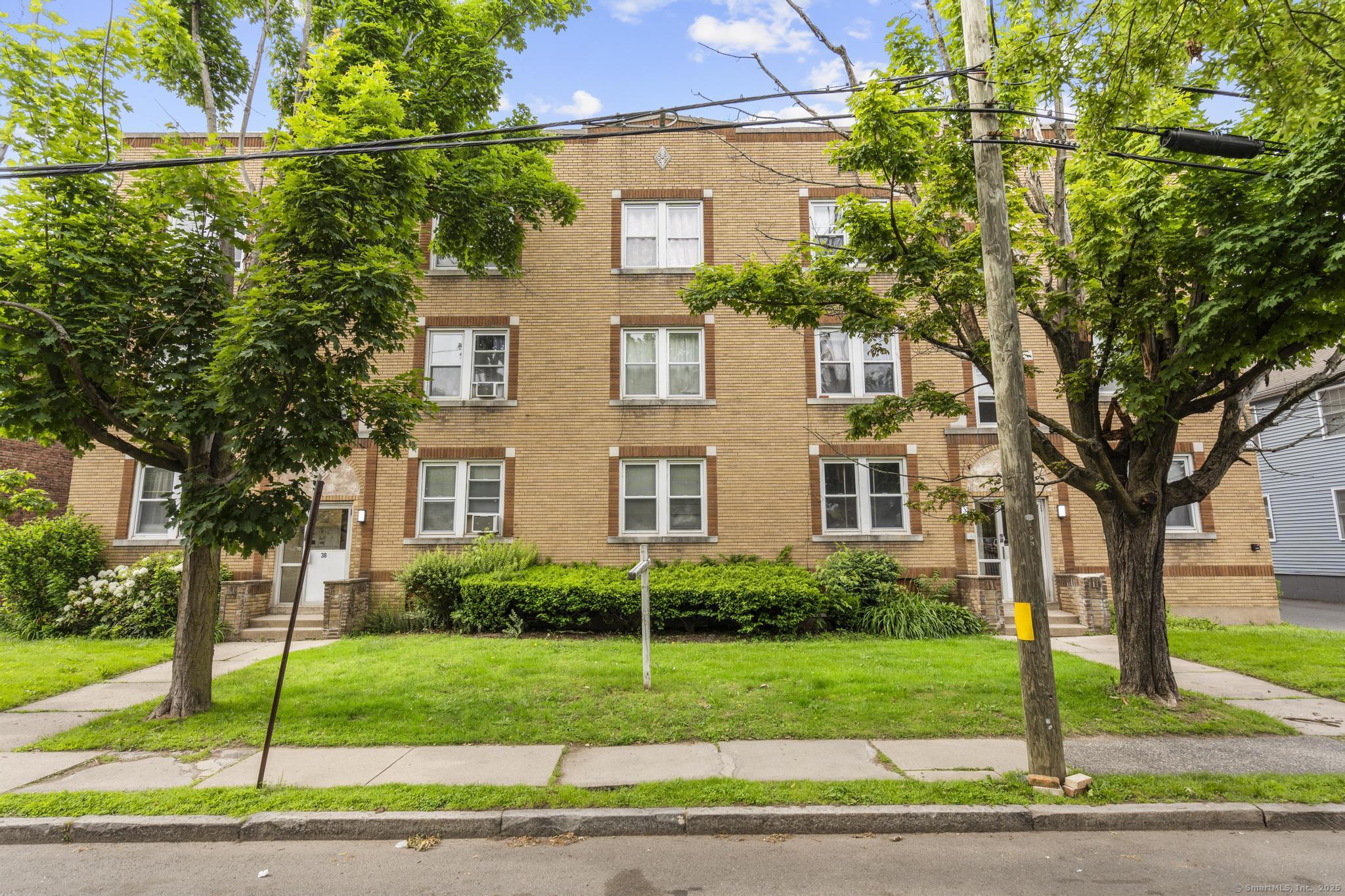 Hartford, Connecticut 06183, United States, 1 Bedroom Bedrooms, ,1 BathroomBathrooms,Residential,Active,144475