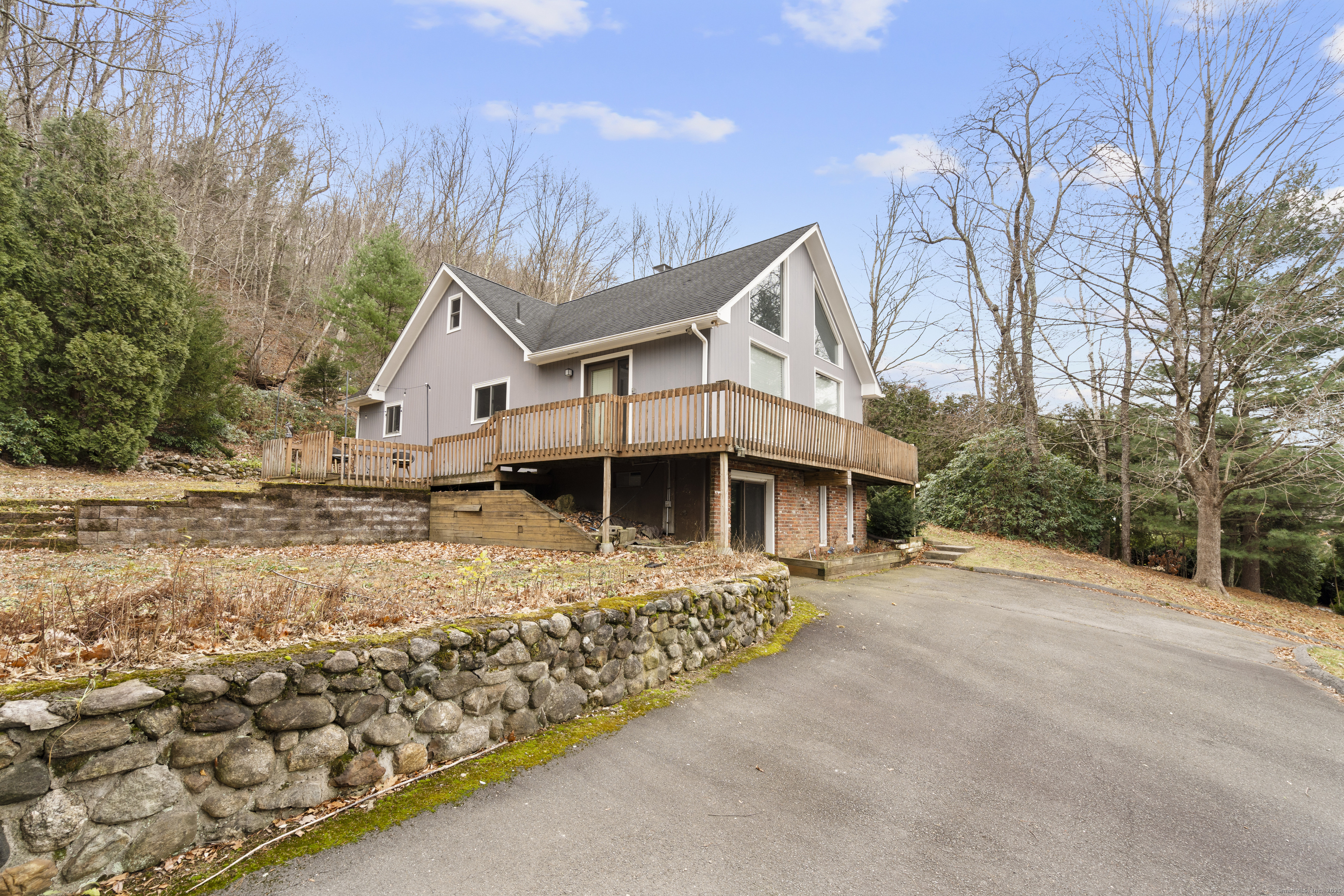 55 Trout Brook Drive