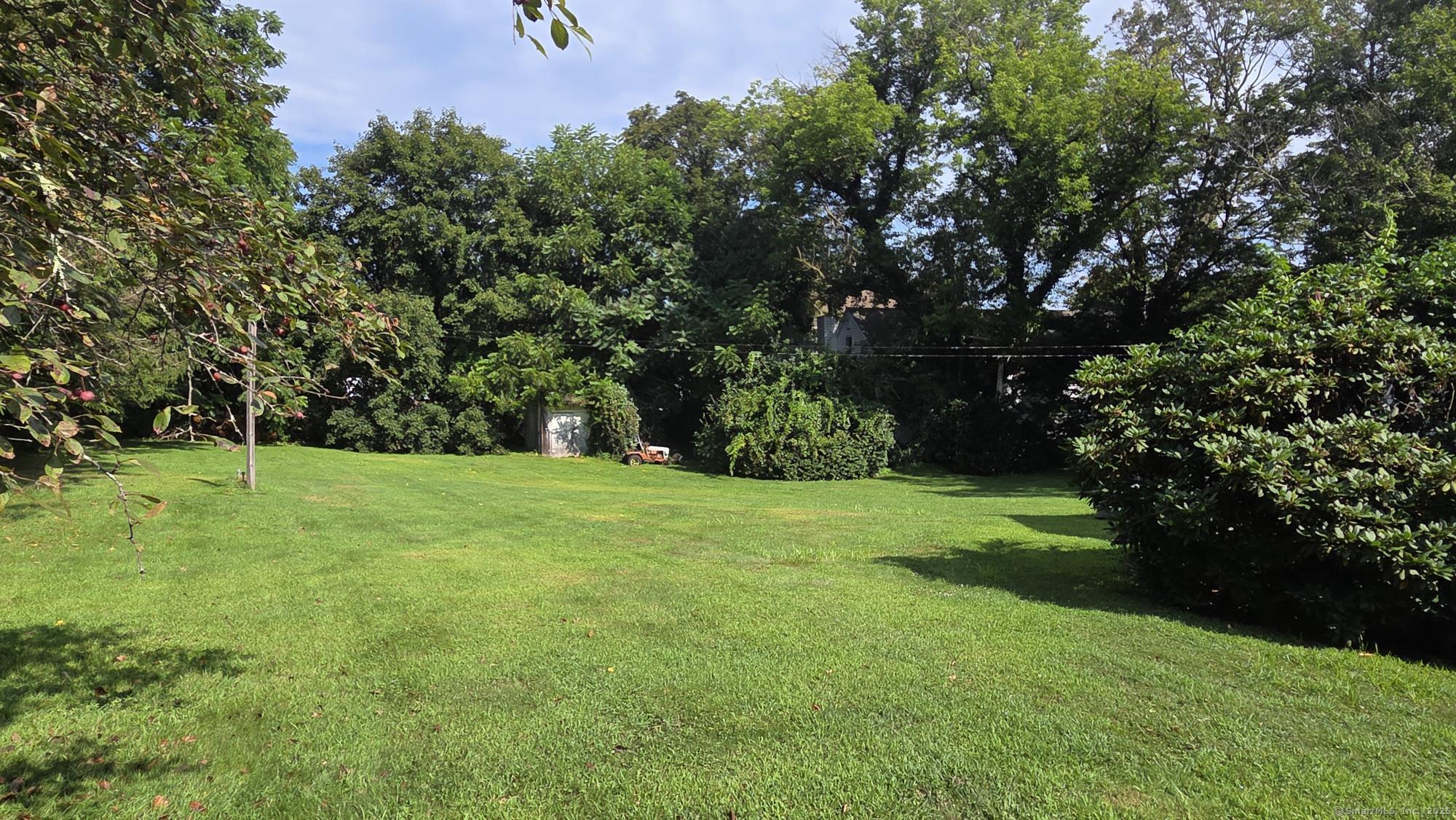 2 Linden Road