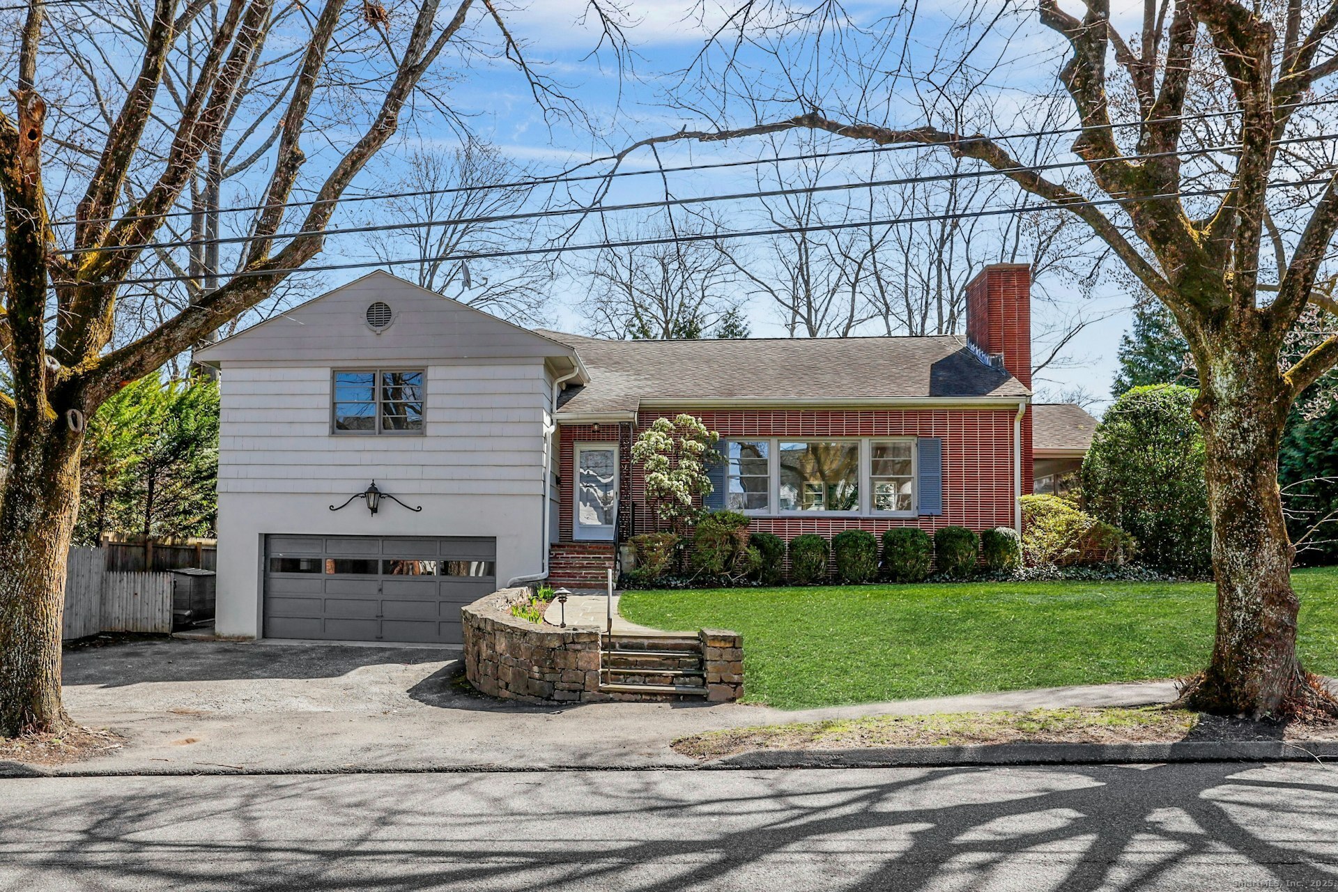 17 Perryridge Road, Greenwich, Connecticut image 2