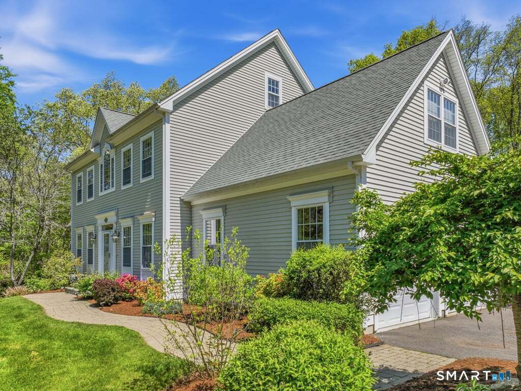 15 Fox Ridge Lane