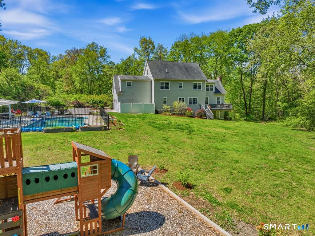 15 Fox Ridge Lane