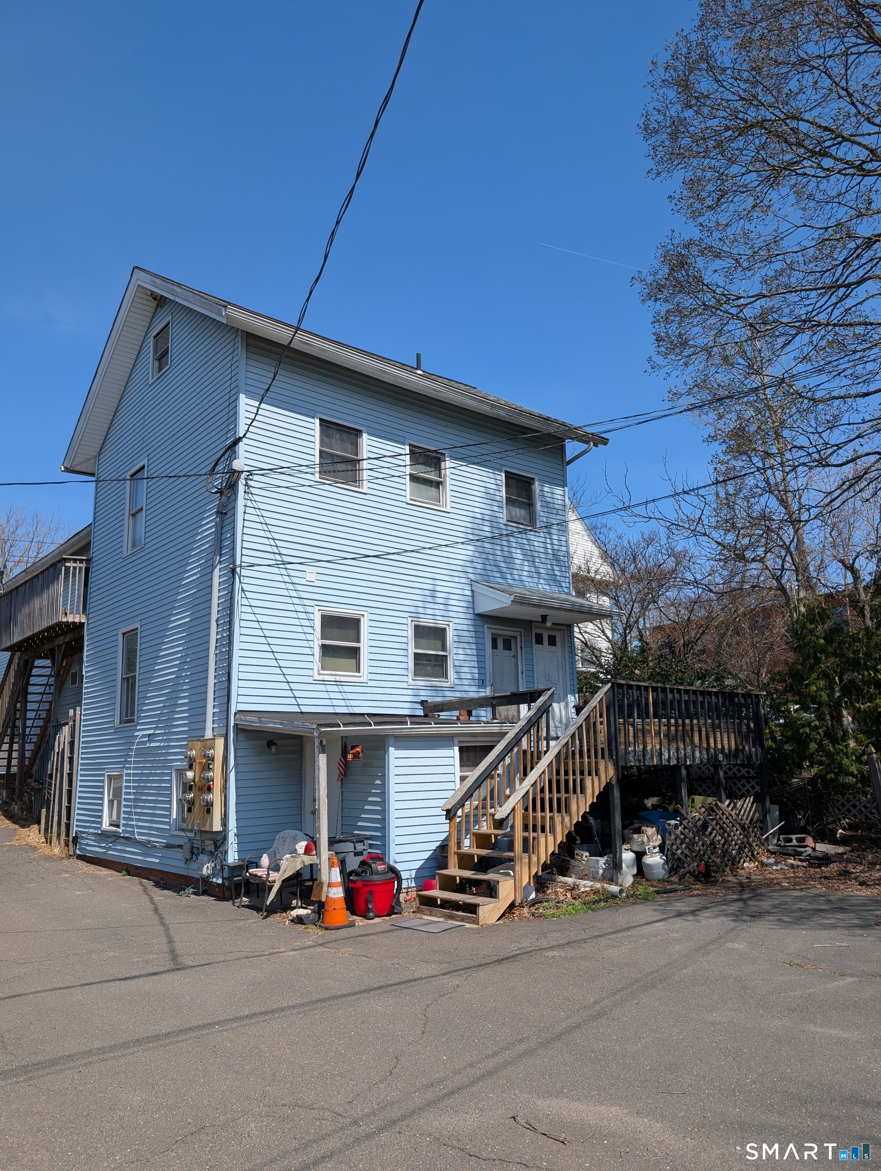 4 Summit Street
