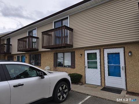 Photo of 1448 Meriden Road #3, Waterbury, CT 06705 (MLS # 24163470)