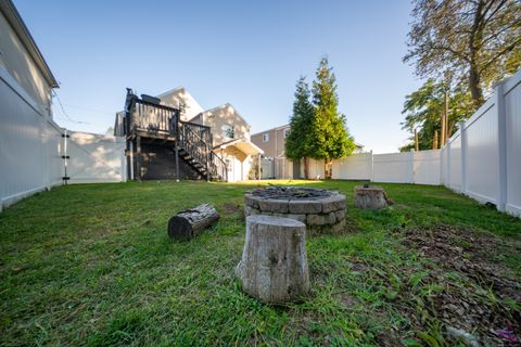 Tiny photo for 51-1/2 Magnolia Avenue, Norwalk, CT 06850 (MLS # 24122091)