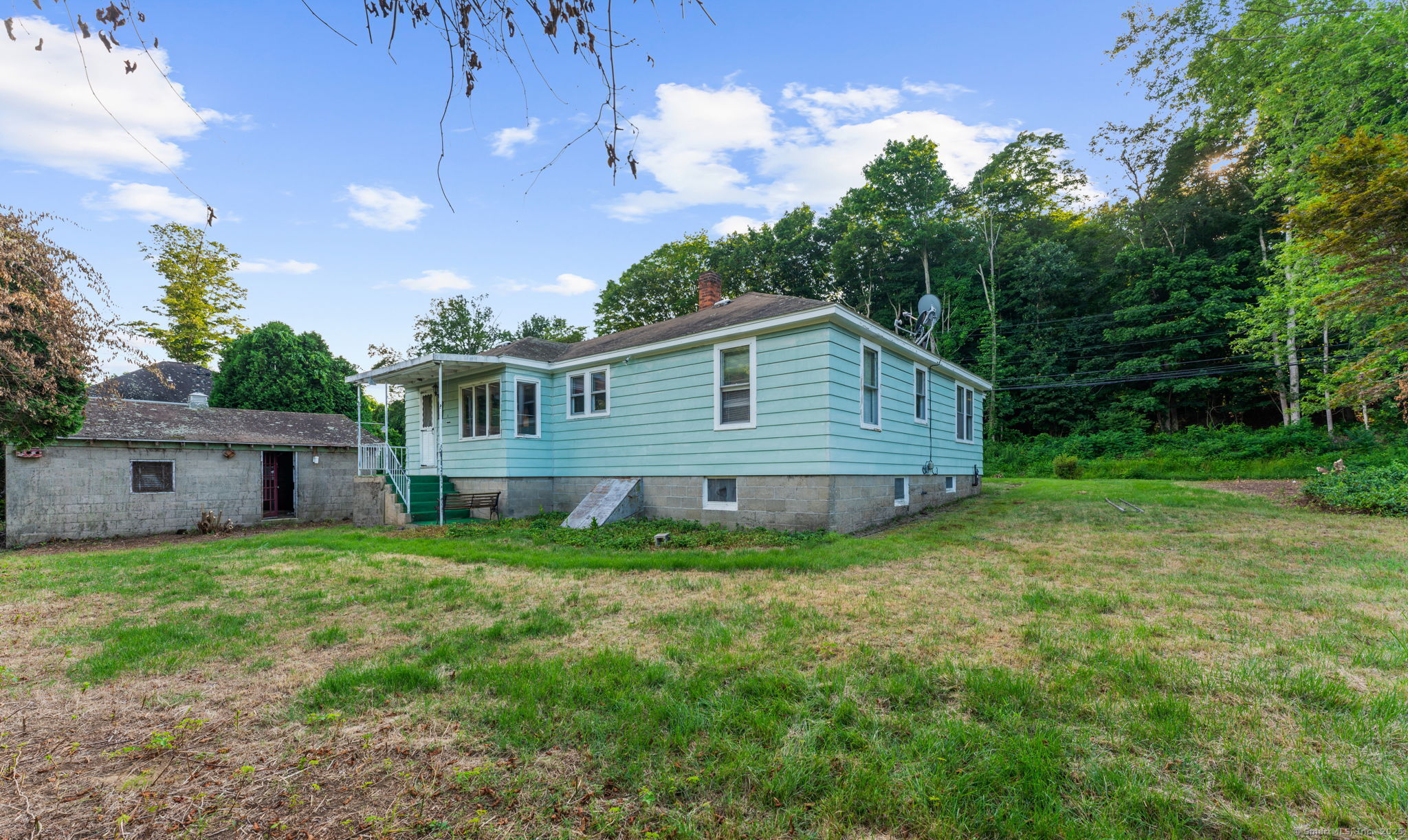 205 Old Norwich Road