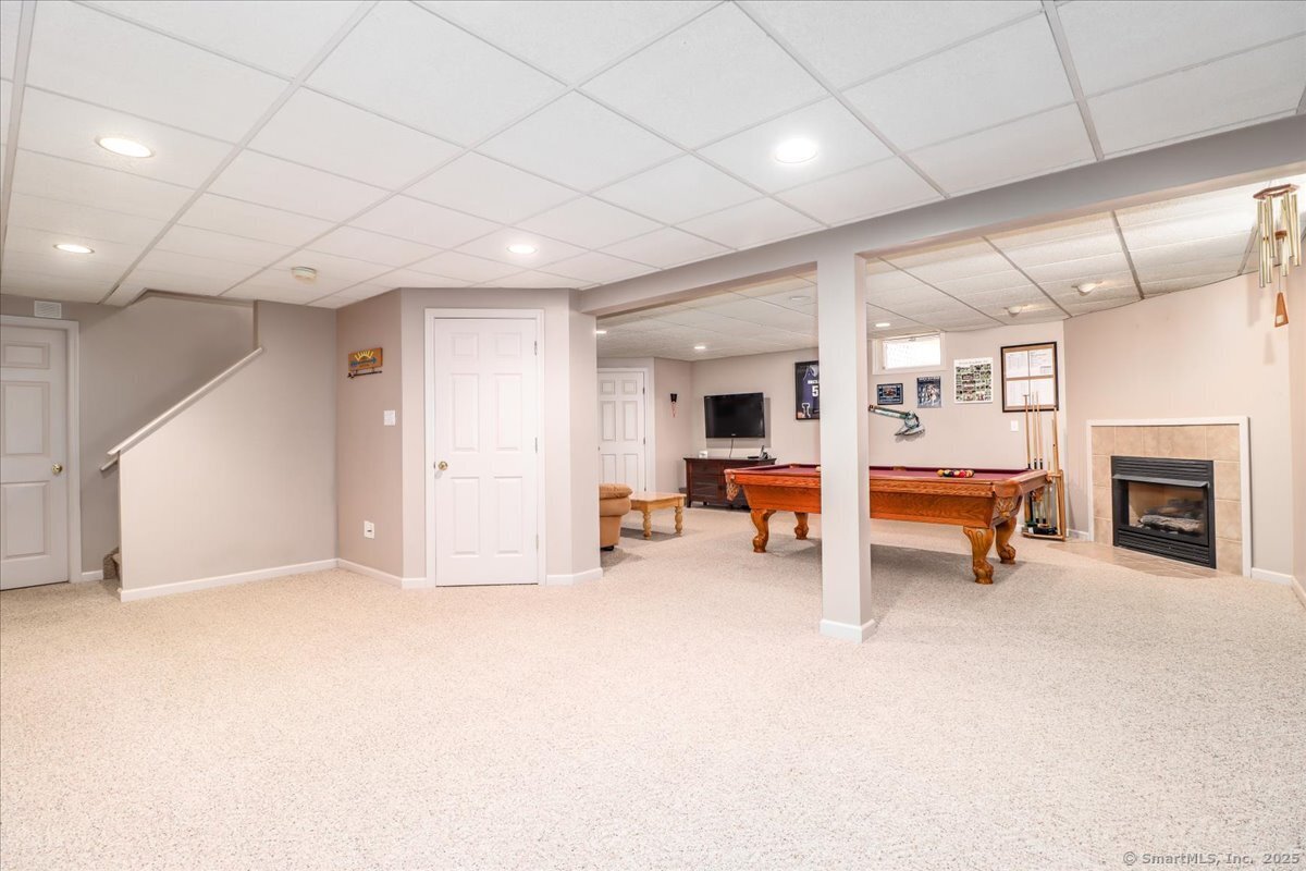 8 Winston Way, New Milford, Connecticut image 28