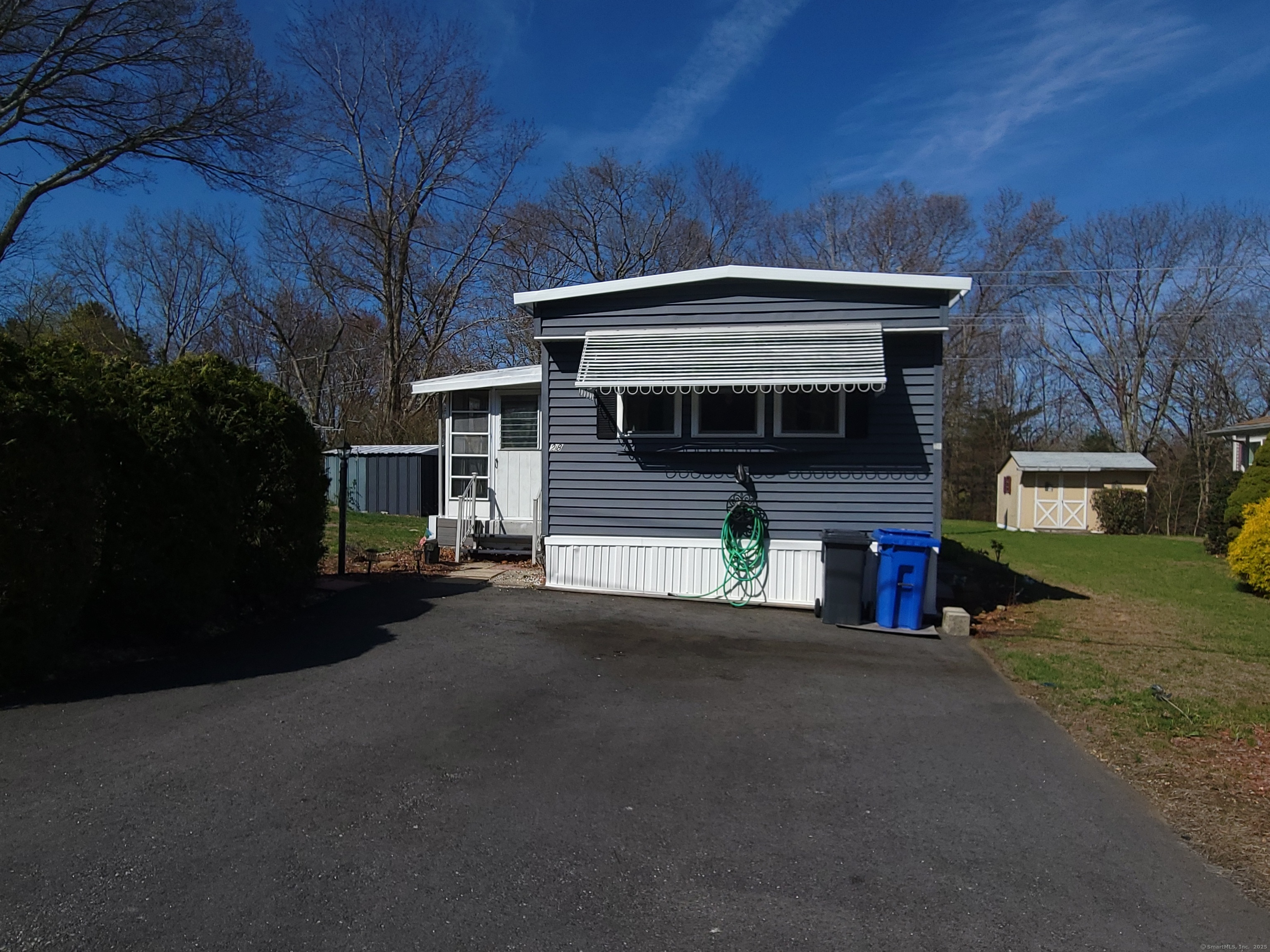28 Ridge Circle
