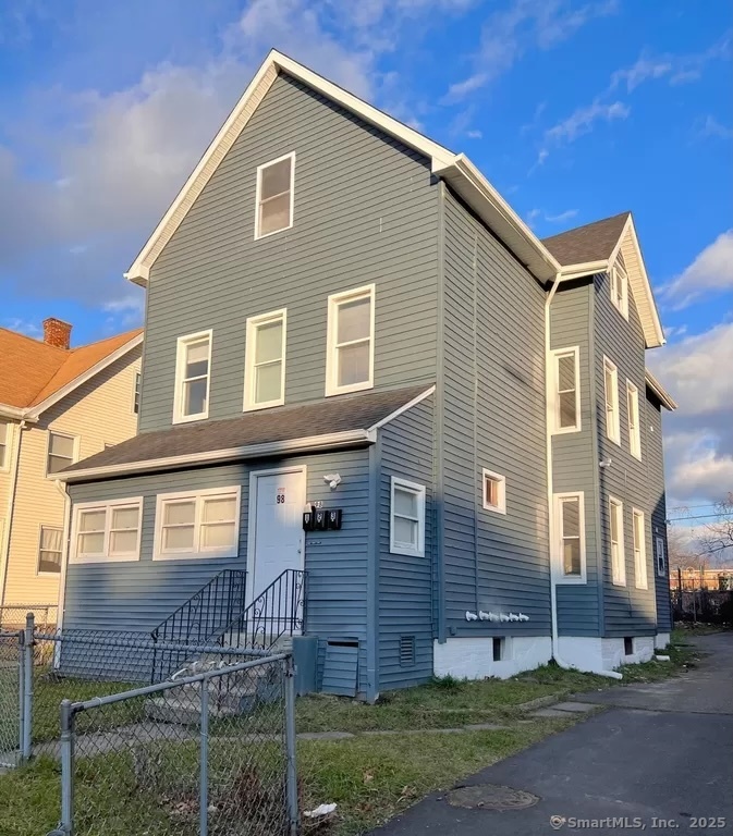 98 Franklin Avenue