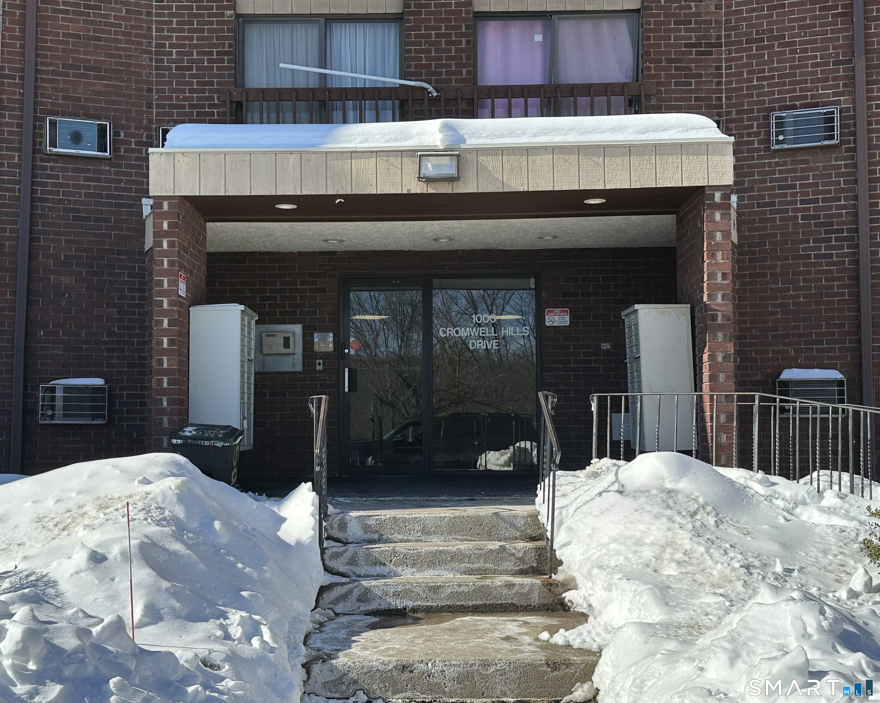 1312 Cromwell Hills Drive 1312